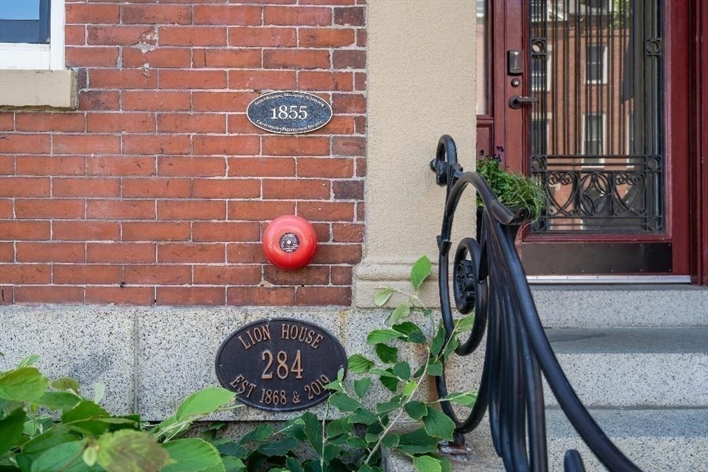 284 Bunker Hill St. 4