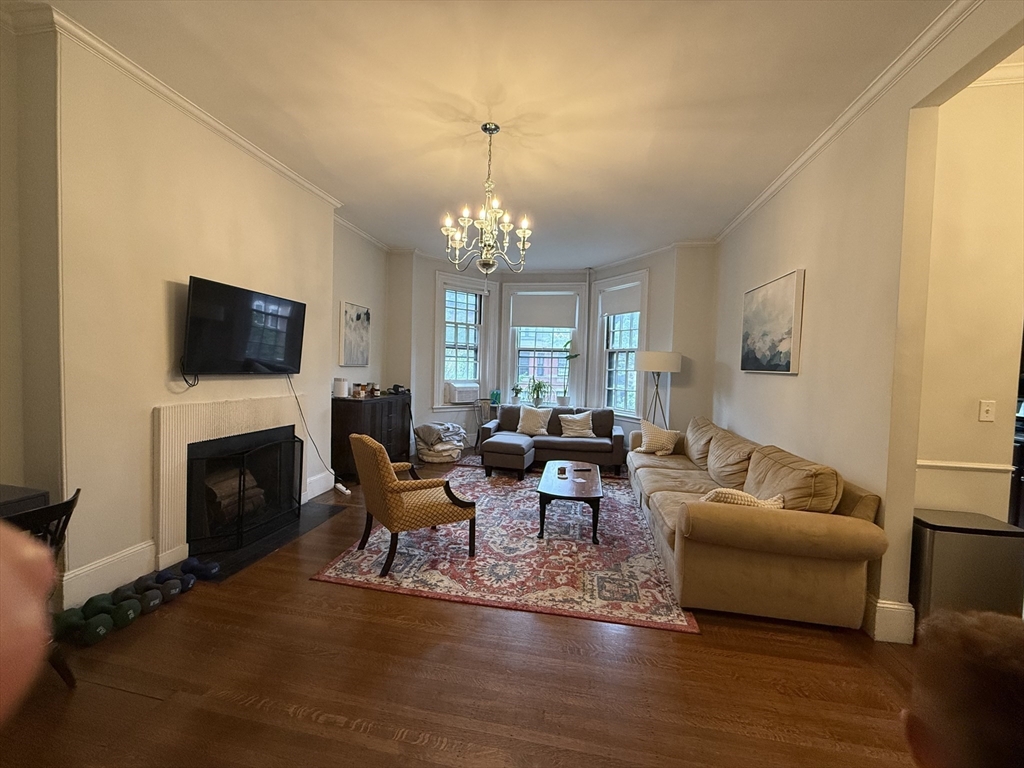 236 Marlborough St 4