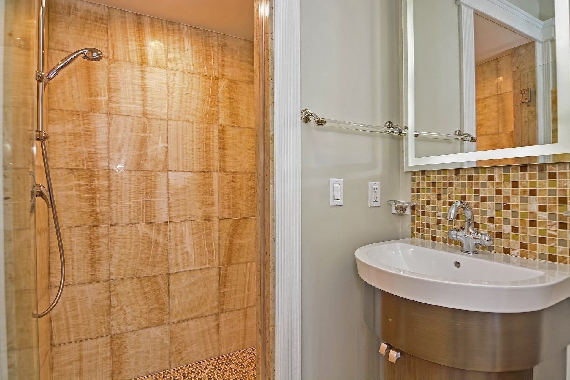 91 University Rd #2, Brookline, MA Photo #11
