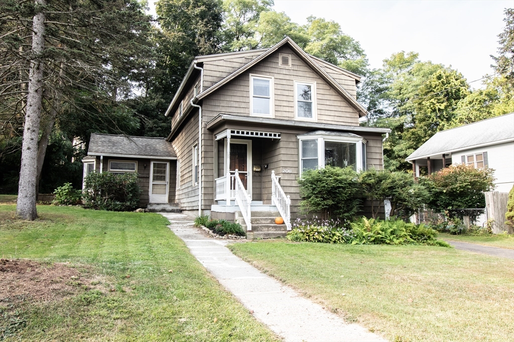 206 Prospect St.