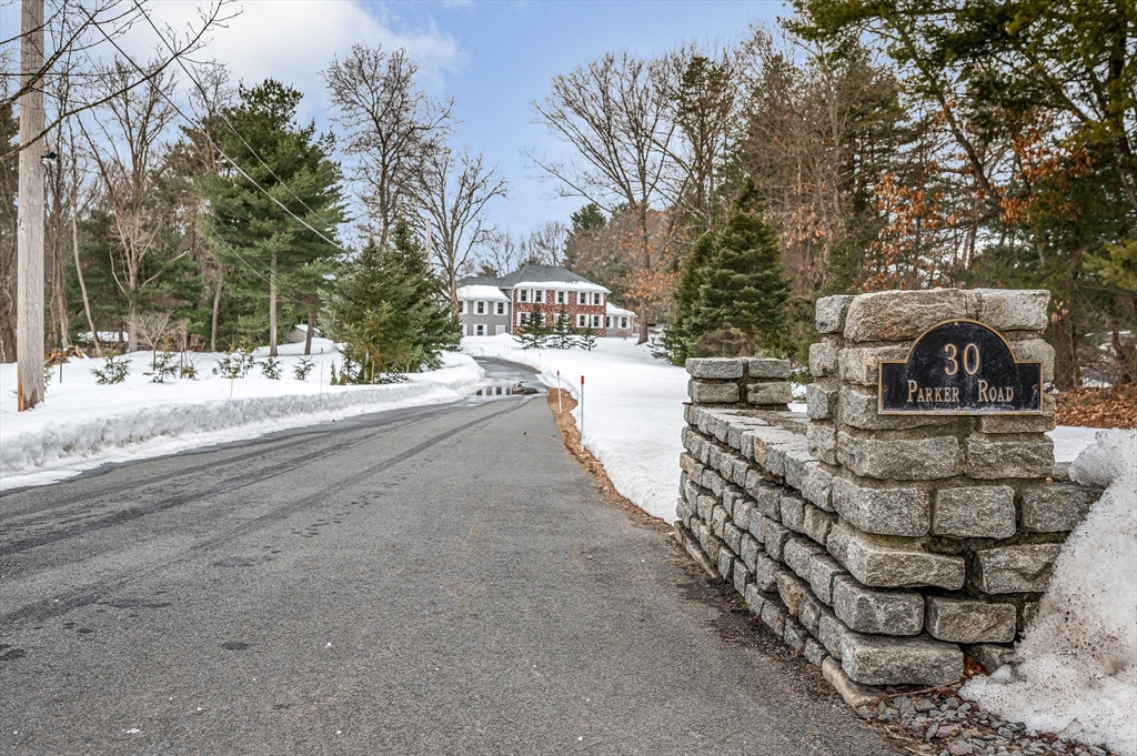 30 Parker Rd
