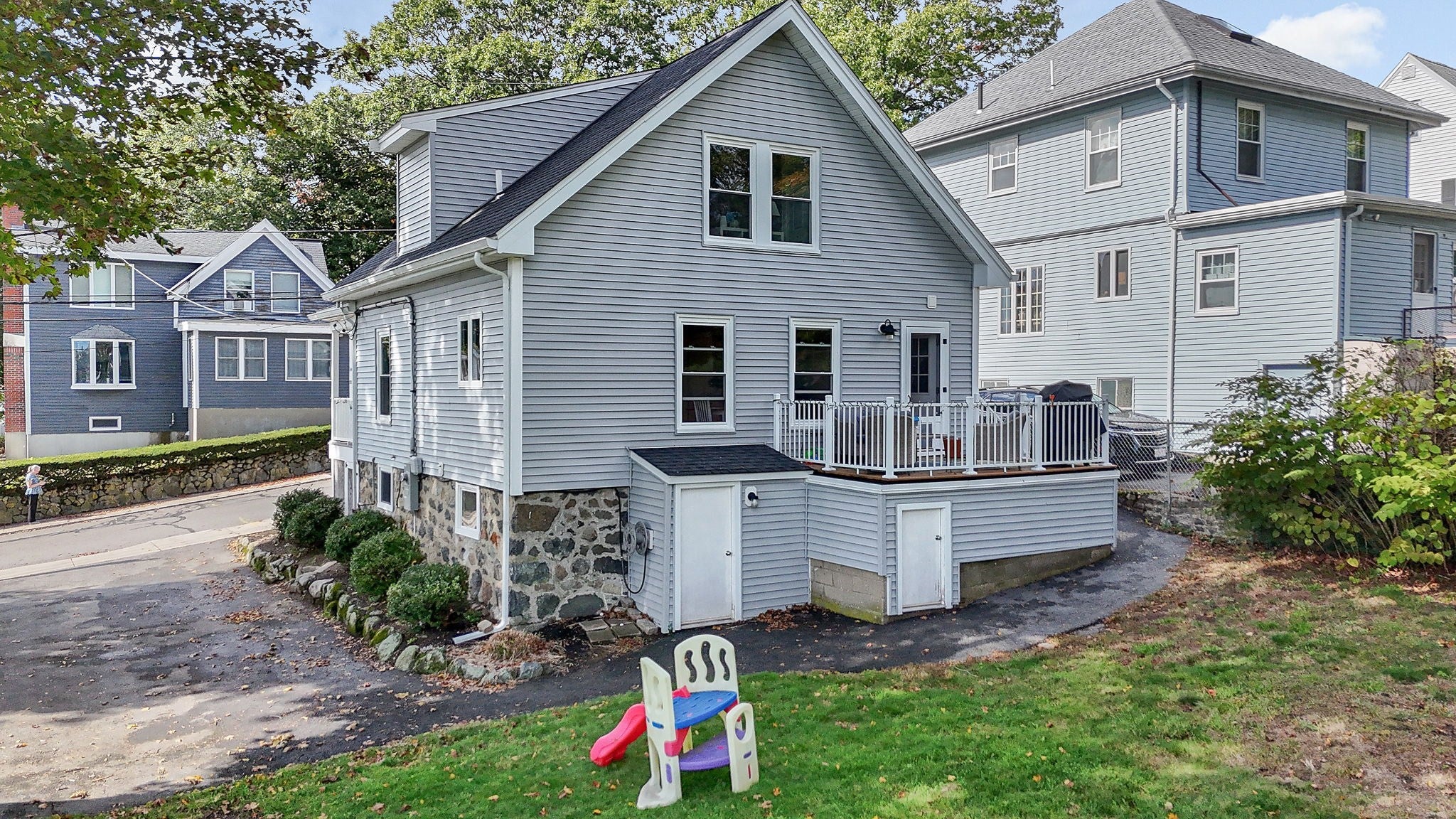 19 Eastern Ave, Beverly, MA Photo #28