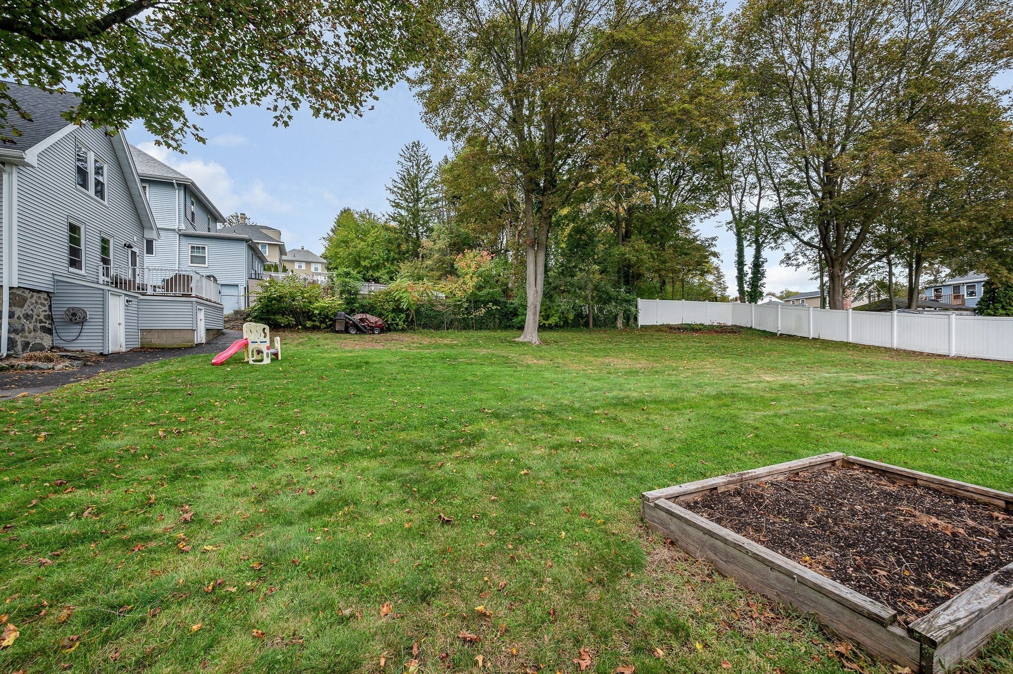 19 Eastern Ave, Beverly, MA Photo #25