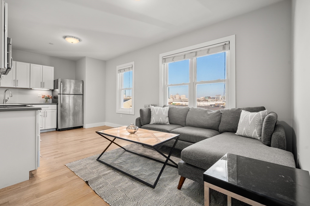 543 Dorchester Ave 5