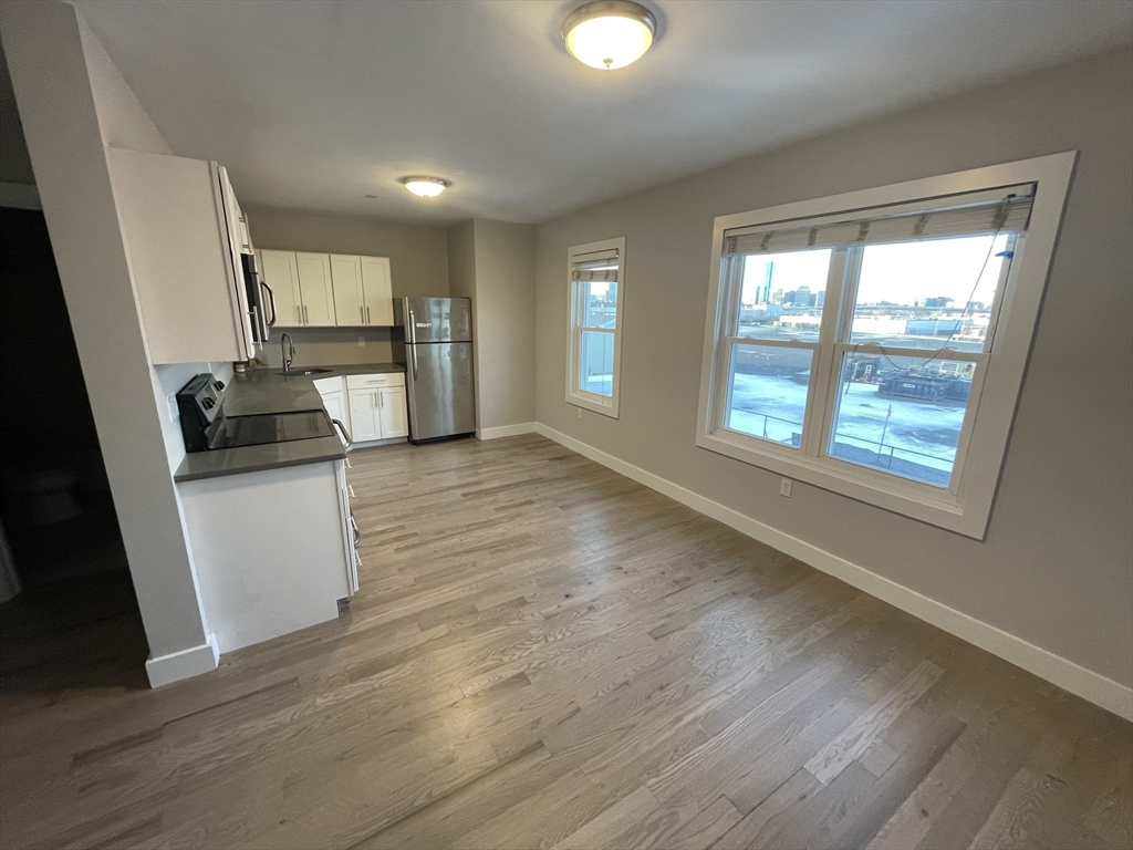 543 Dorchester Ave 5