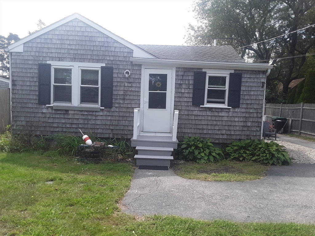 Photo of 95 Donald Rd, Marshfield, MA