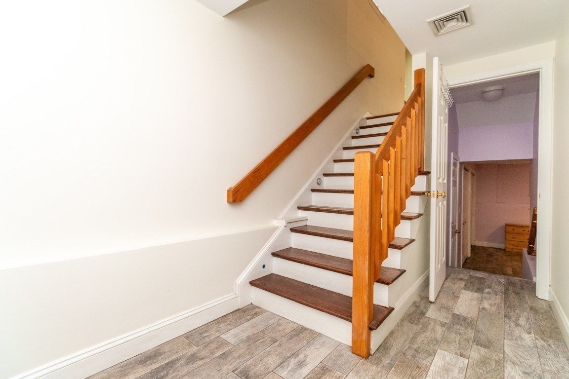 459 Concord Avenue #1, Cambridge, MA Photo #24
