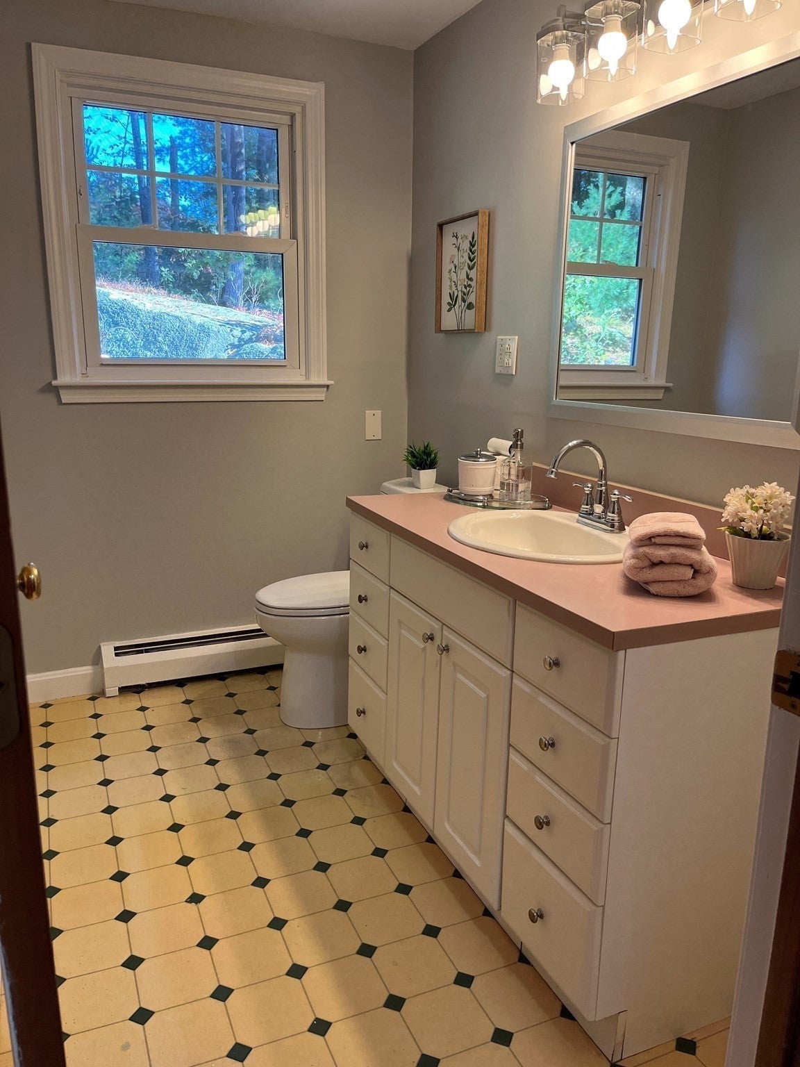 10 Pelham St, Billerica, MA Photo #12