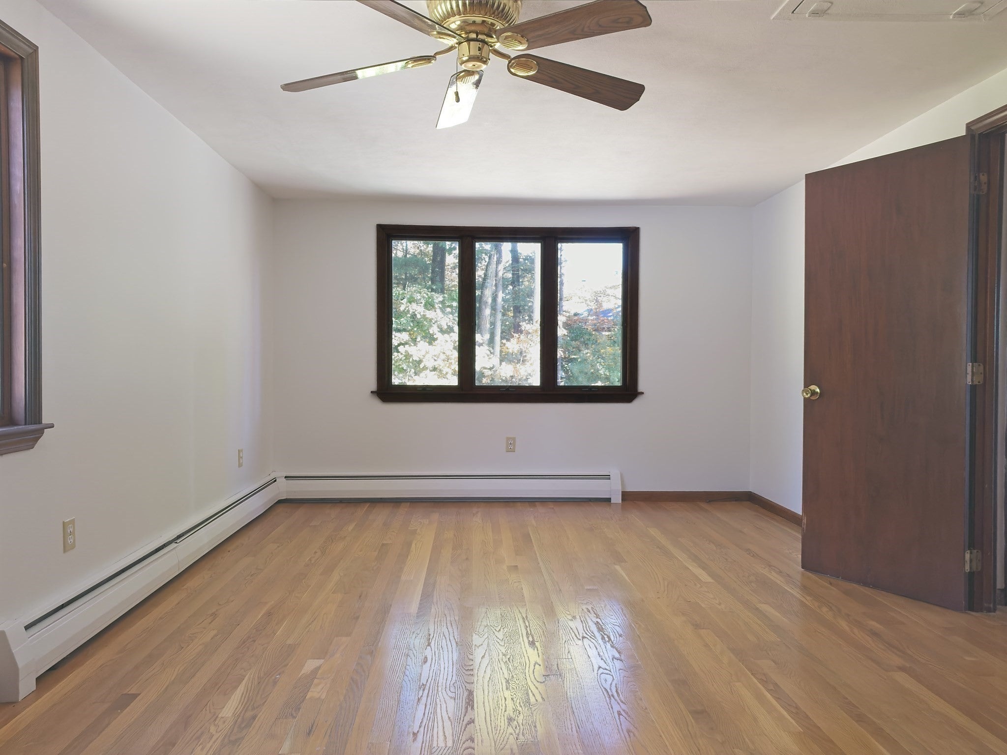 10 Pelham St, Billerica, MA Photo #13