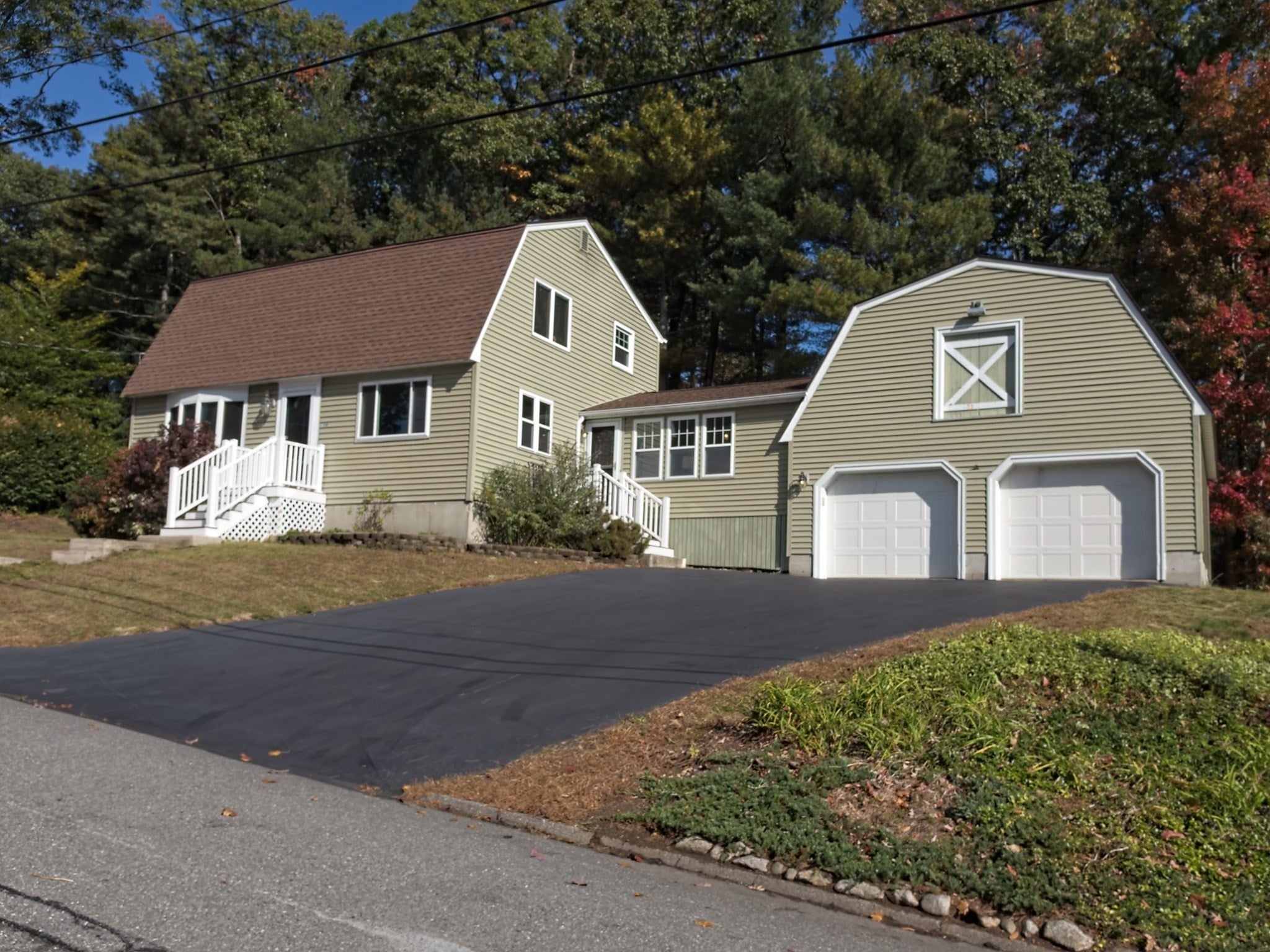 10 Pelham St, Billerica, MA Photo #1