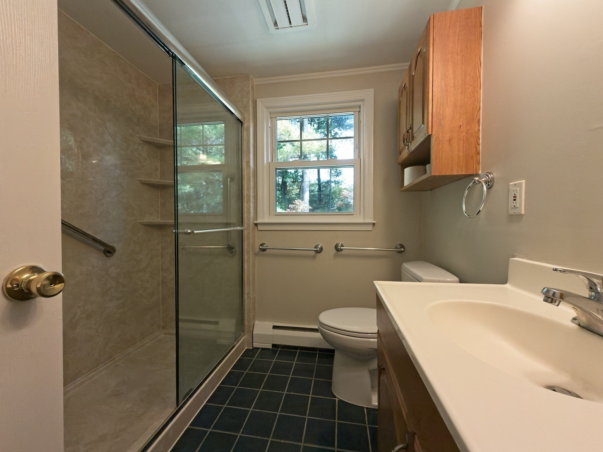 10 Pelham St, Billerica, MA Photo #17