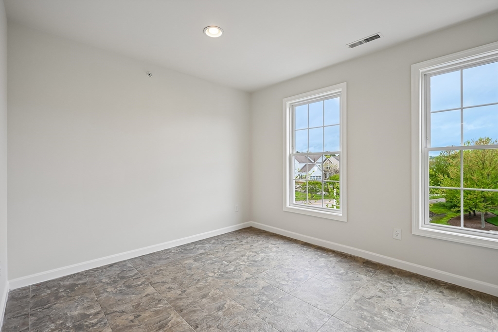 19 Crispwater Way 178