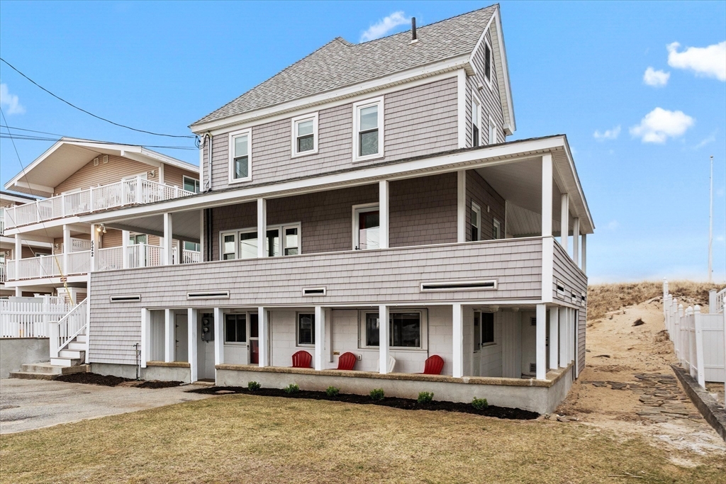 522 North End Blvd