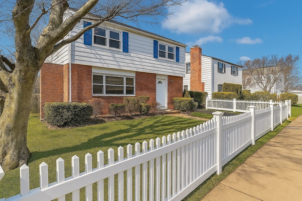89 Clare Ave