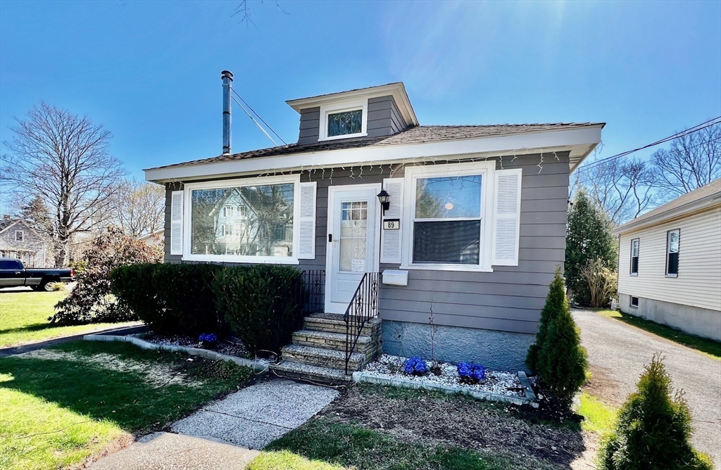 89 Hope St. Extension
