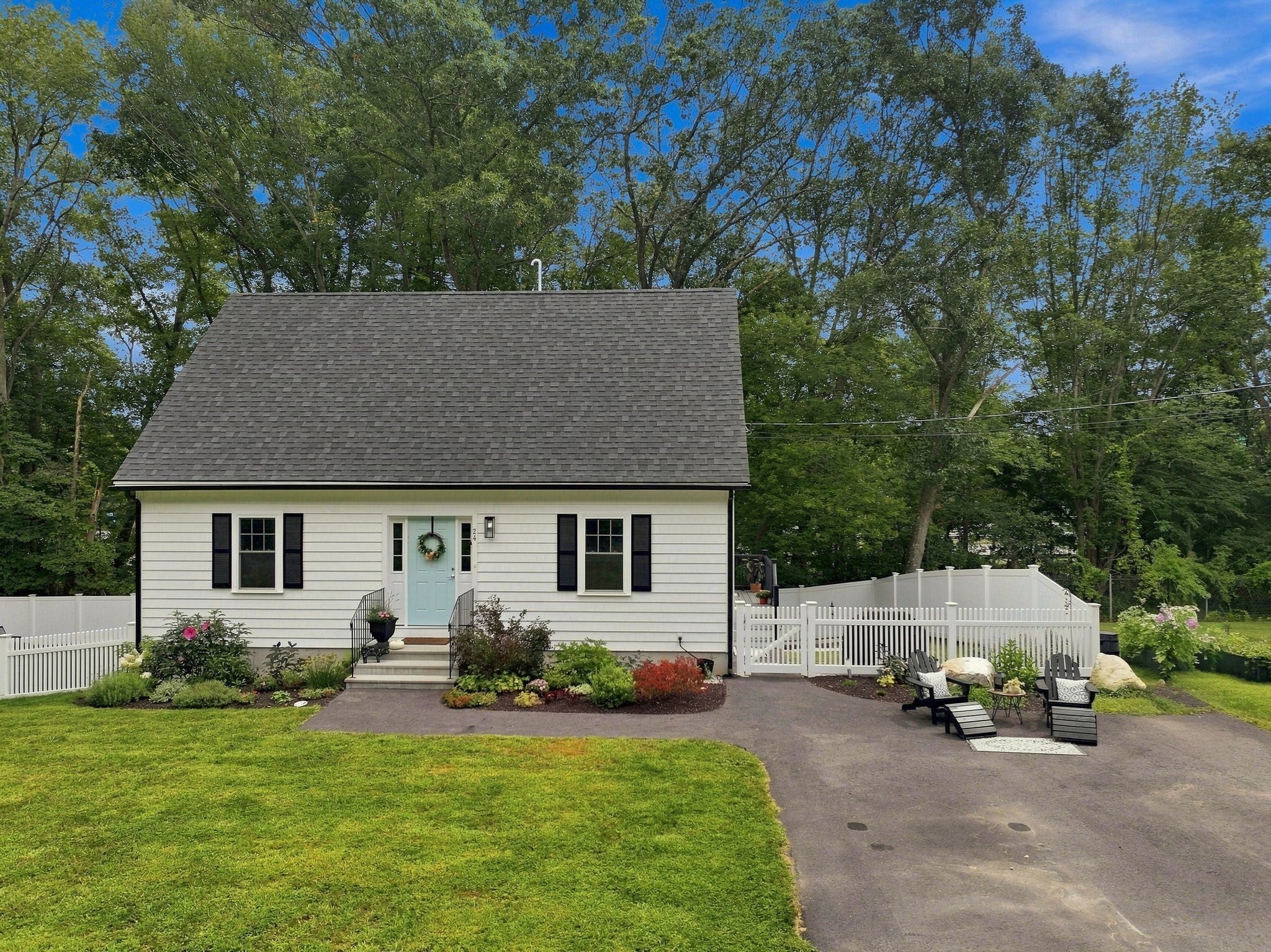 24 Locust St, Salisbury, MA Photo #33