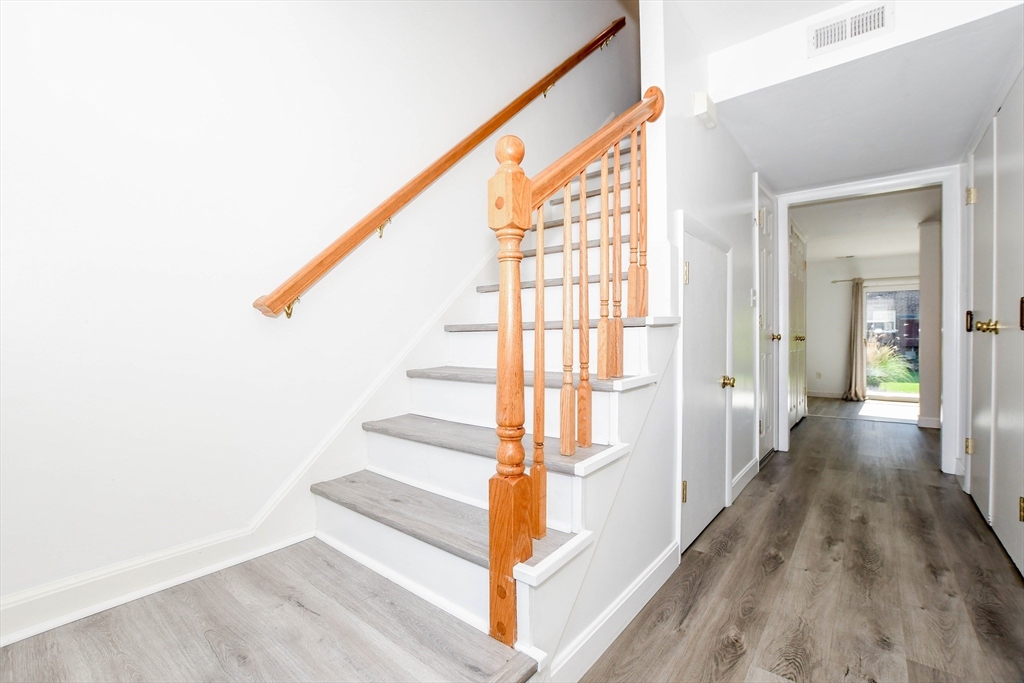 20 Patricia Dr 20