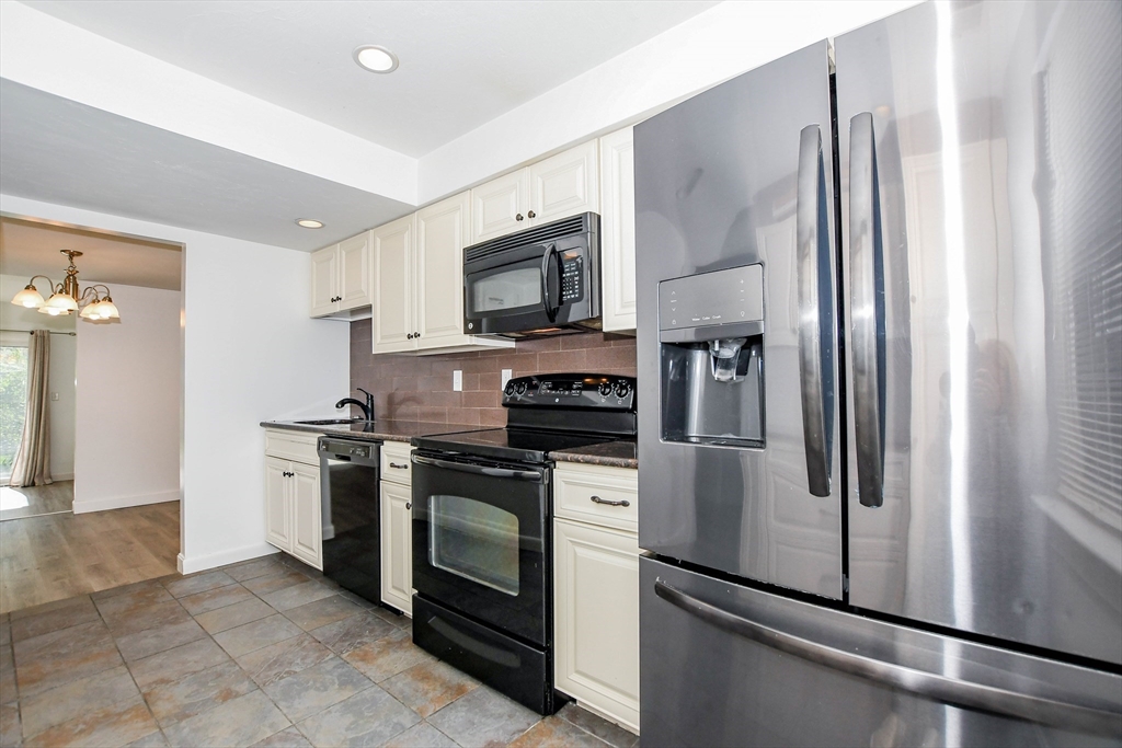 20 Patricia Dr 20