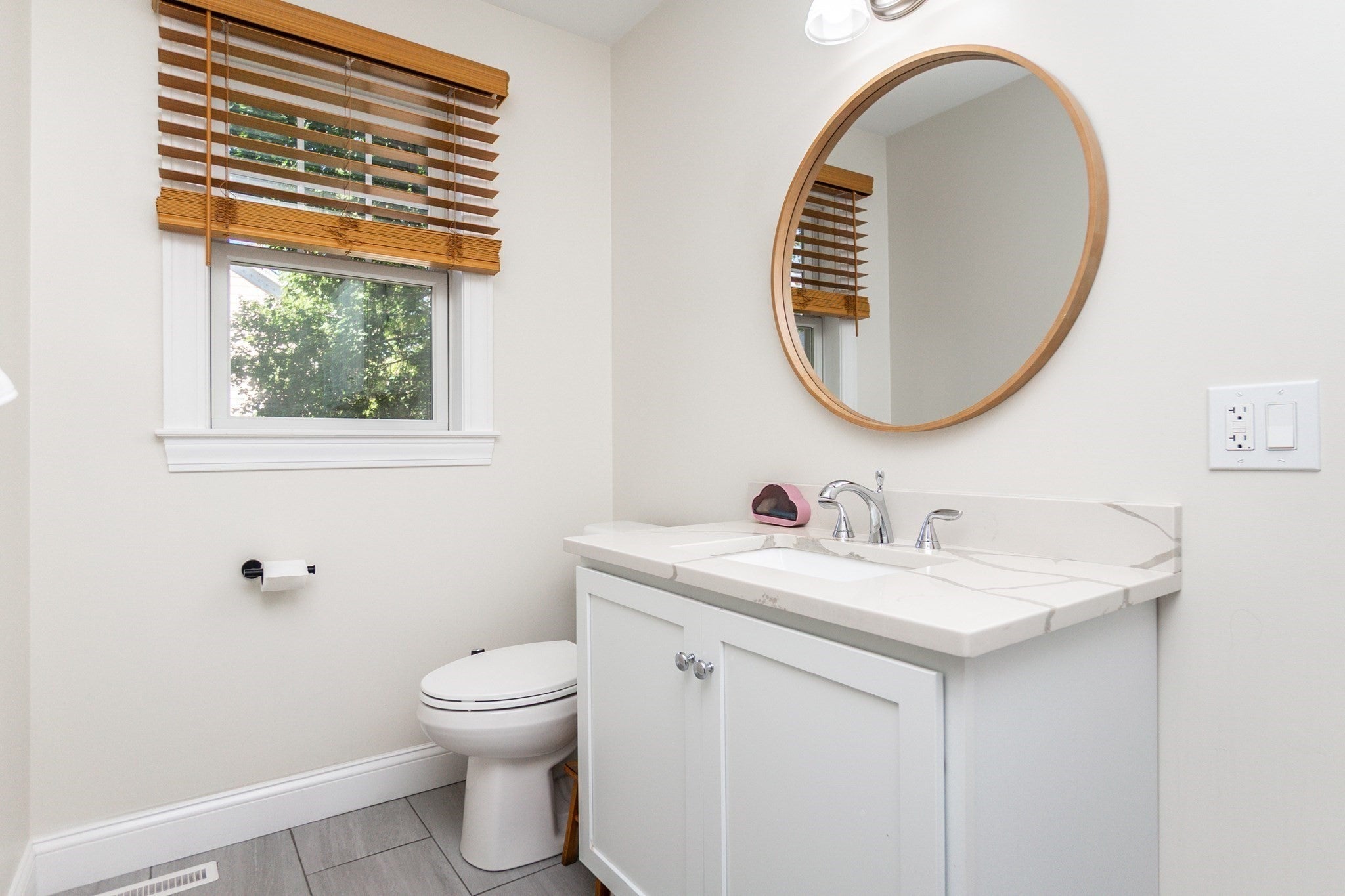 51 Phillips ST #51, Watertown, MA, 51 Phillips ST #51, Watertown, MA Photo #22