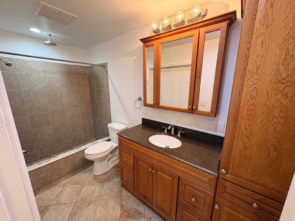 1524 Gorham St #104, Lowell, MA, 1524 Gorham St #104, Lowell, MA Photo #11