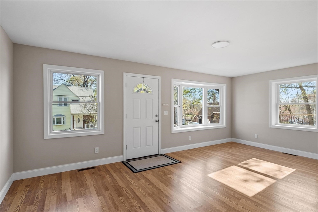 41 Maple St