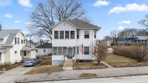 139 Delmont Ave Worcester MA 01604