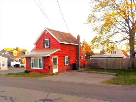 Photo of 85 Maplewood Ave, Swansea, MA 02777 (MLS # 73523018)