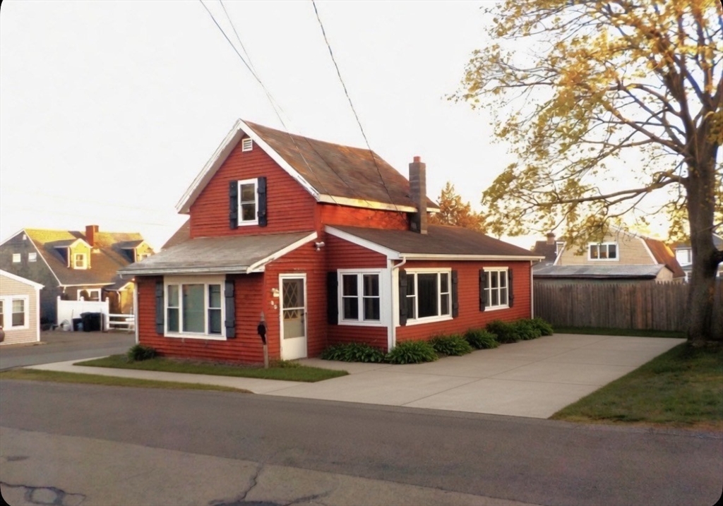 85 Maplewood Ave