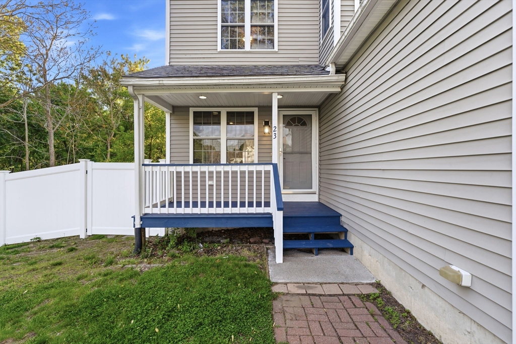23 Yale St 23