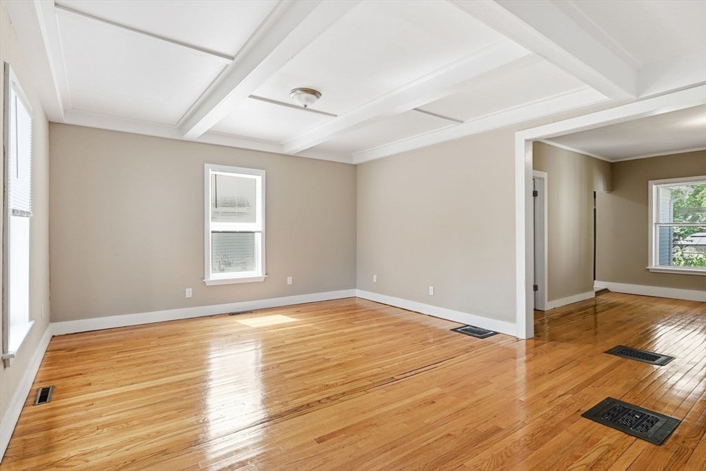 34 W School St, Westfield, MA, 34 W School St, Westfield, MA Photo #11