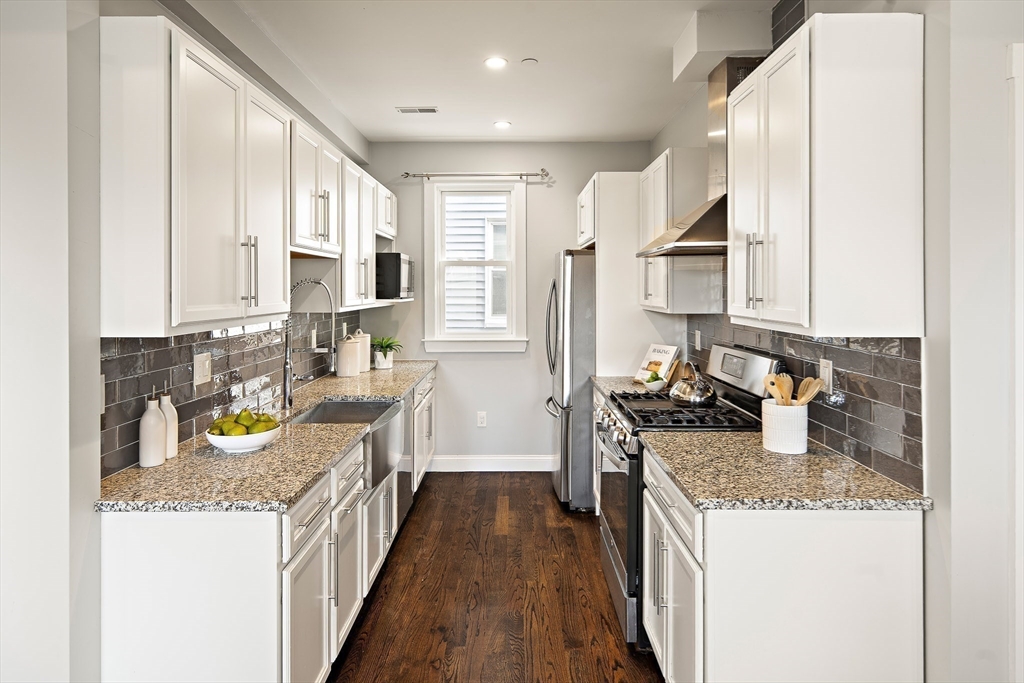 9-11 Boynton Street 2