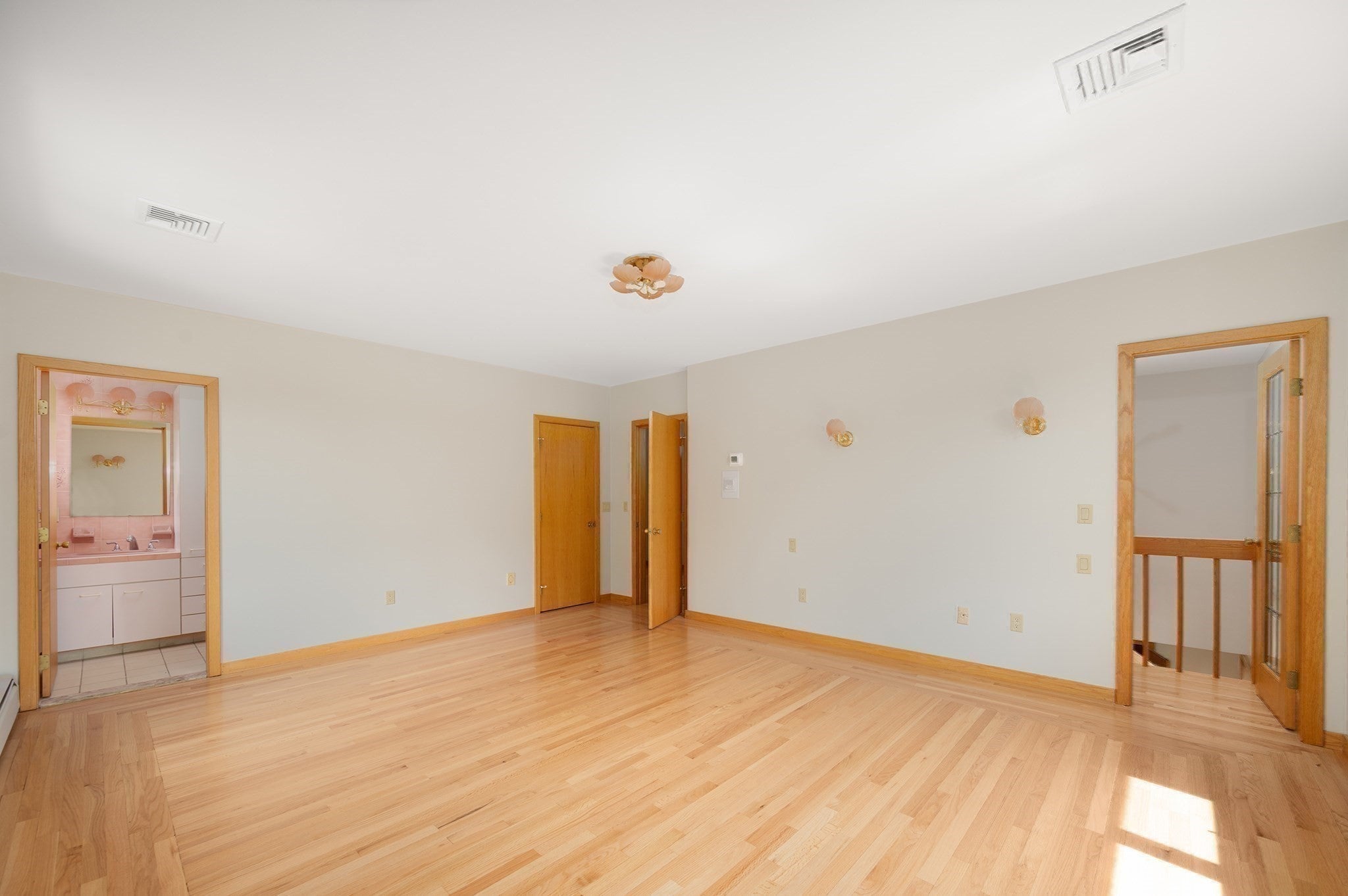 14 Maxcy Dr, Providence, RI Photo #21
