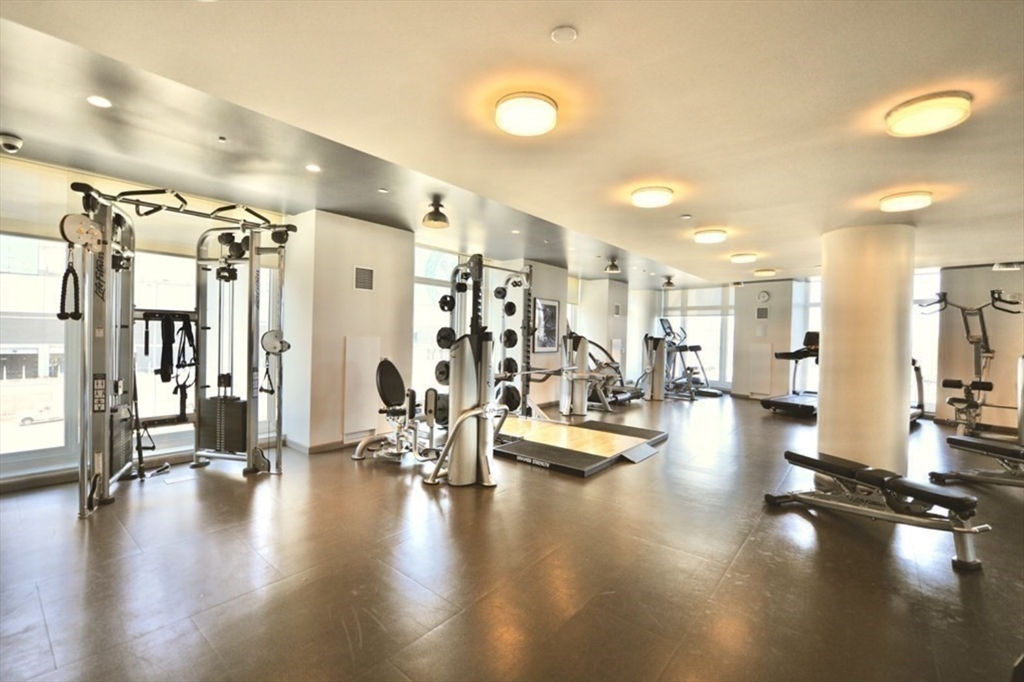 Boston, Massachusetts 02114, United States, ,1 BathroomBathrooms,Residential,Active,195349