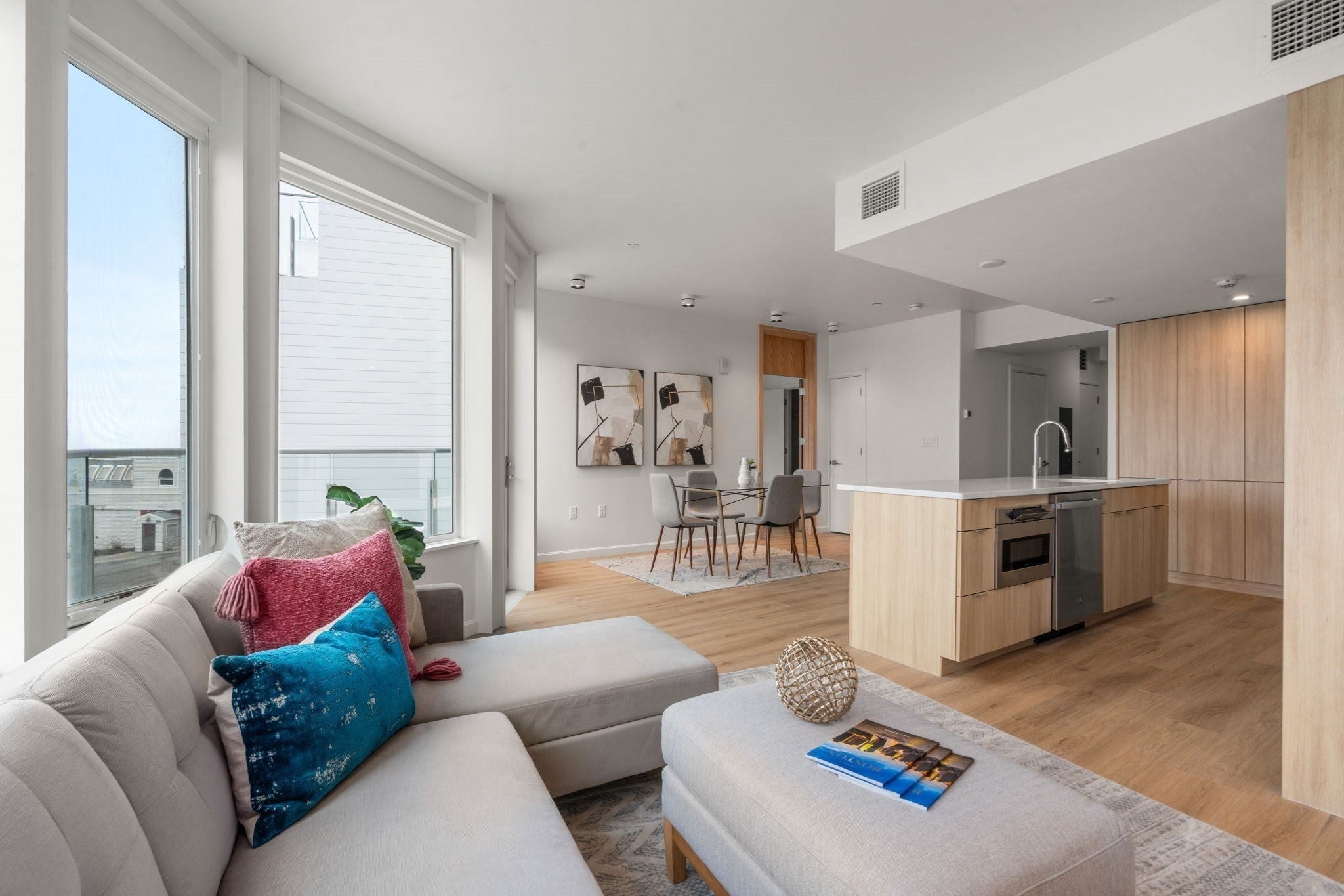 120 Nantasket 304