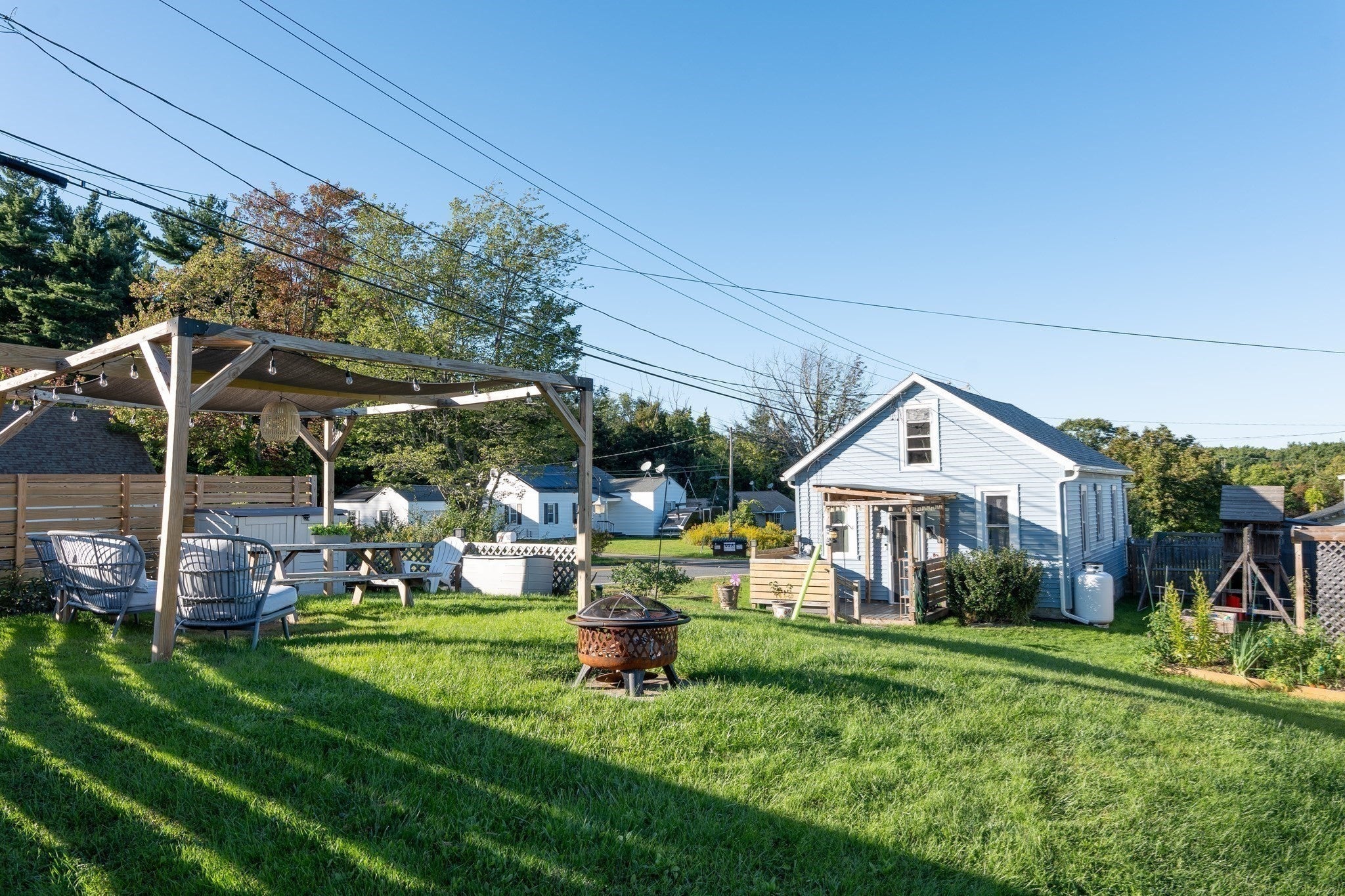 10 Russell Stage Rd, Blandford, MA Photo #5