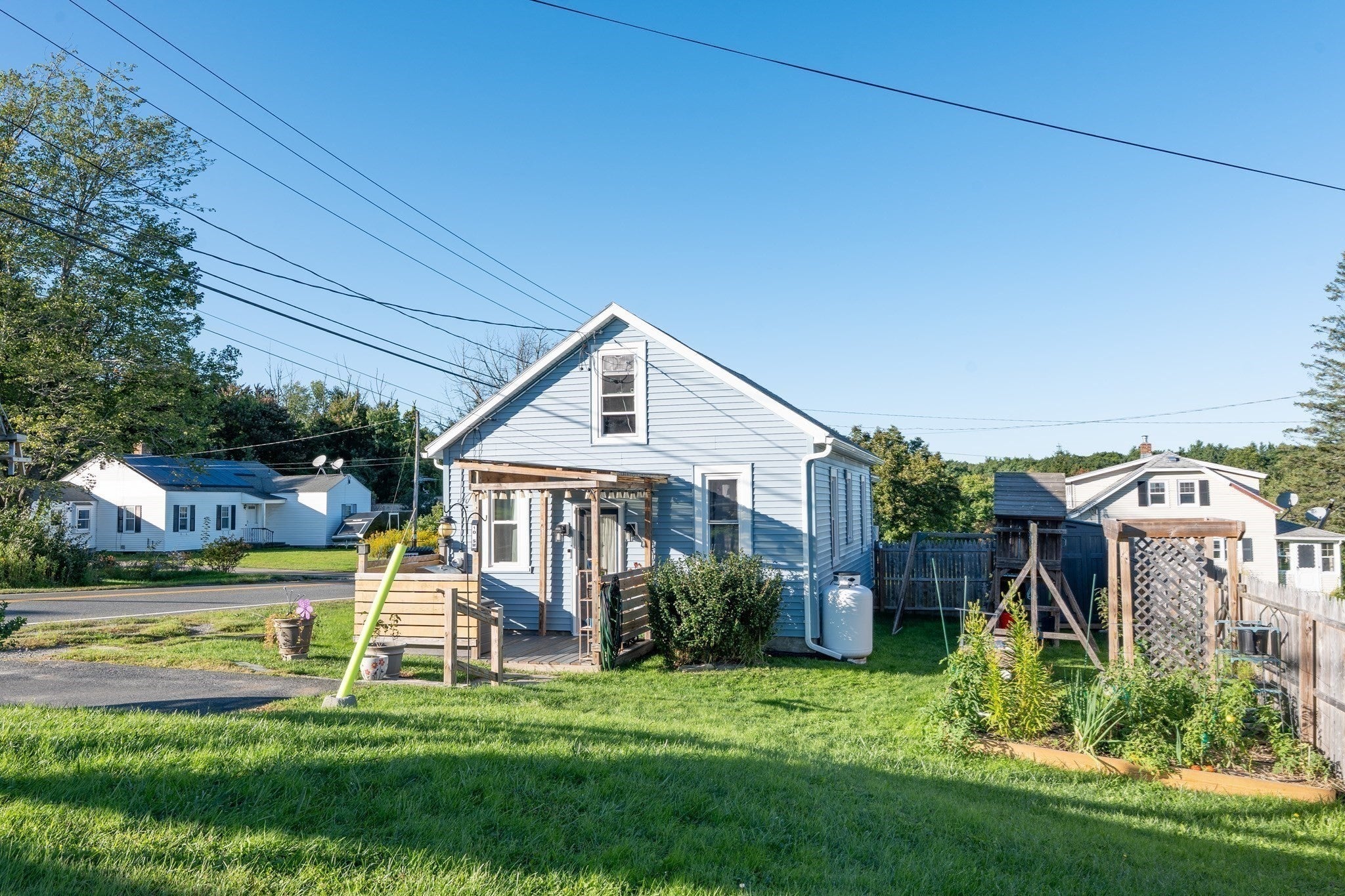 10 Russell Stage Rd, Blandford, MA Photo #29