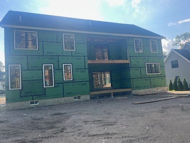 10 Colantoni Drive