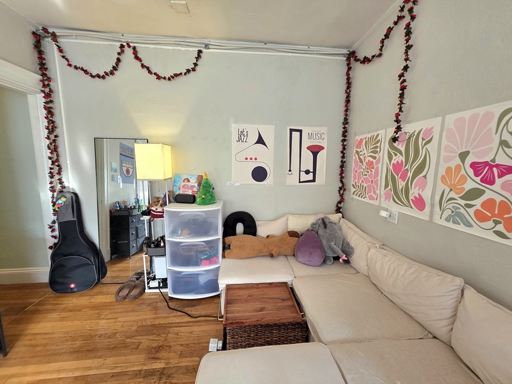 1641 Commonwealth Ave 16