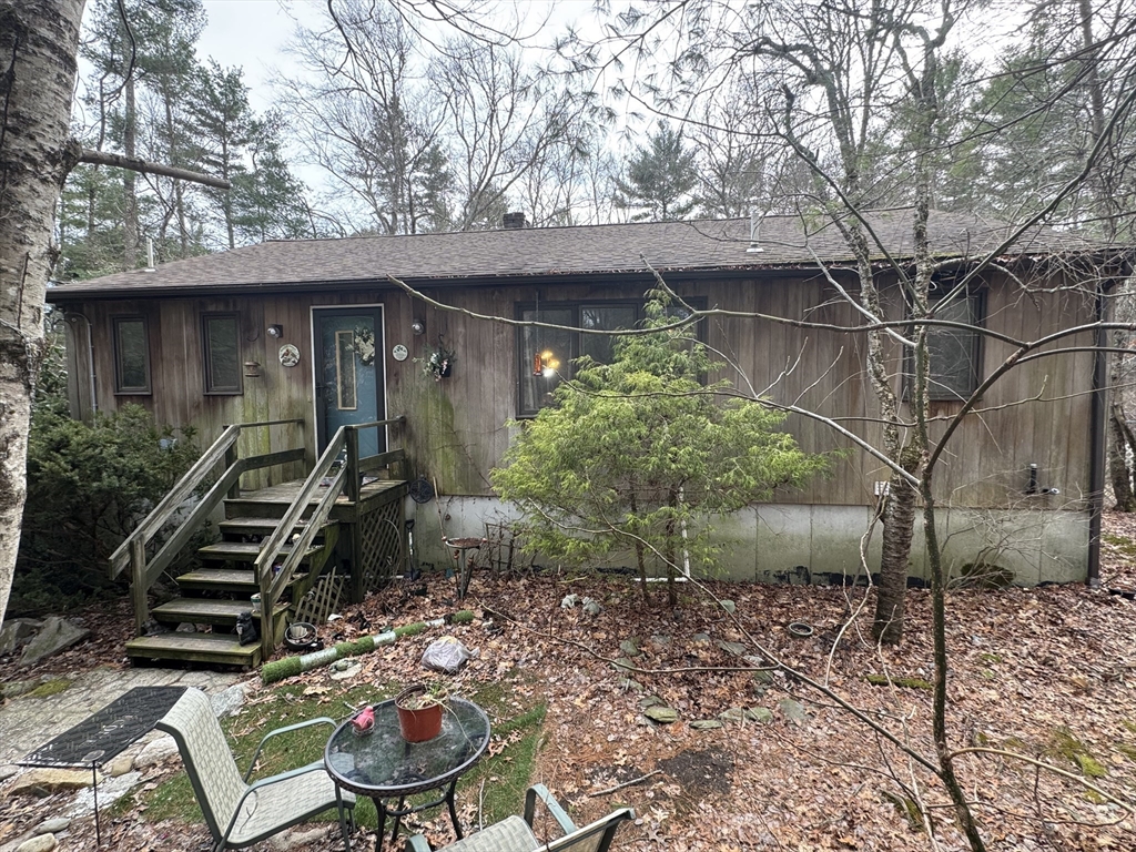49 Pierce Ave