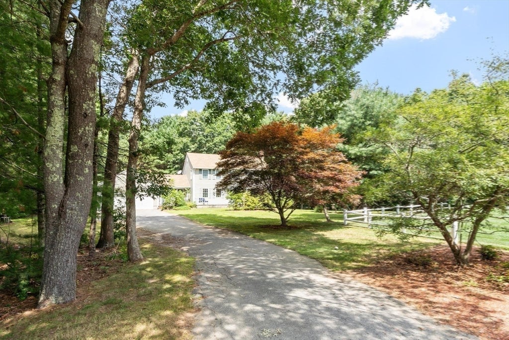 30 Twin Diamond Dr, Bridgewater, MA Photo #32