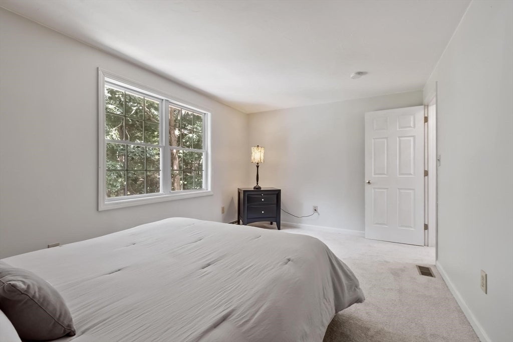 30 Twin Diamond Dr, Bridgewater, MA Photo #25