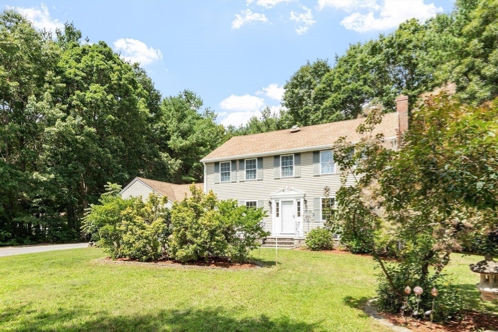 30 Twin Diamond Dr, Bridgewater, MA Photo #31