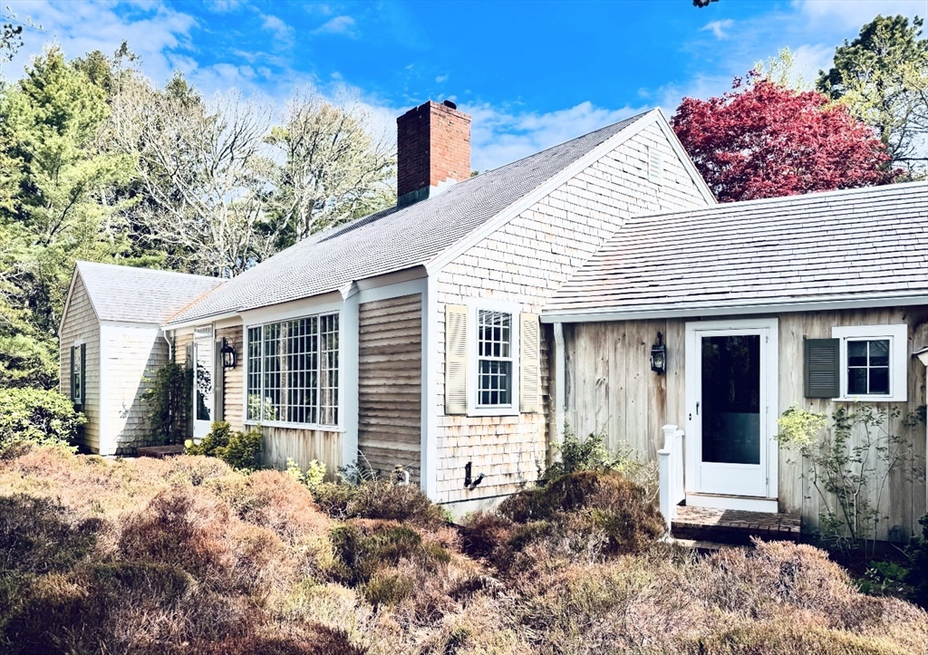 42 Towhee Ln