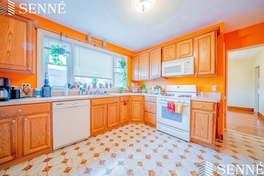 7-9 Ware Street #2, Somerville, MA, 7-9 Ware Street #2, Somerville, MA Photo #3