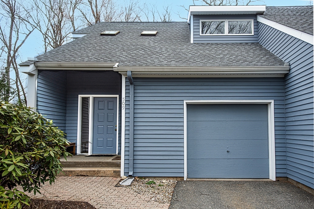 509 Fairway Village 509