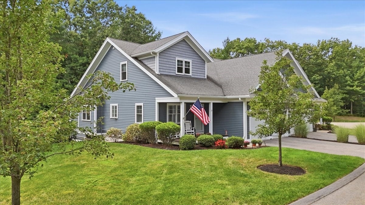 Photo of 3 Kendrick Way, Hanover, MA
