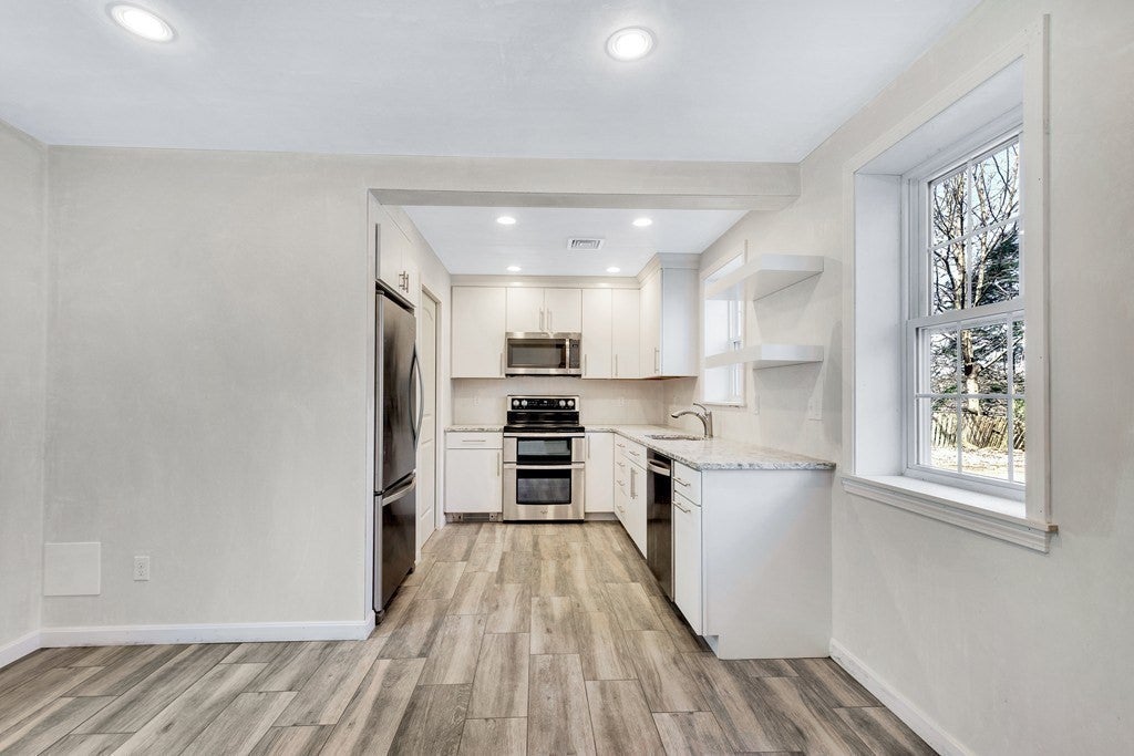 969 Chestnut Street #B, Newton, MA, 969 Chestnut Street #B, Newton, MA Photo #6