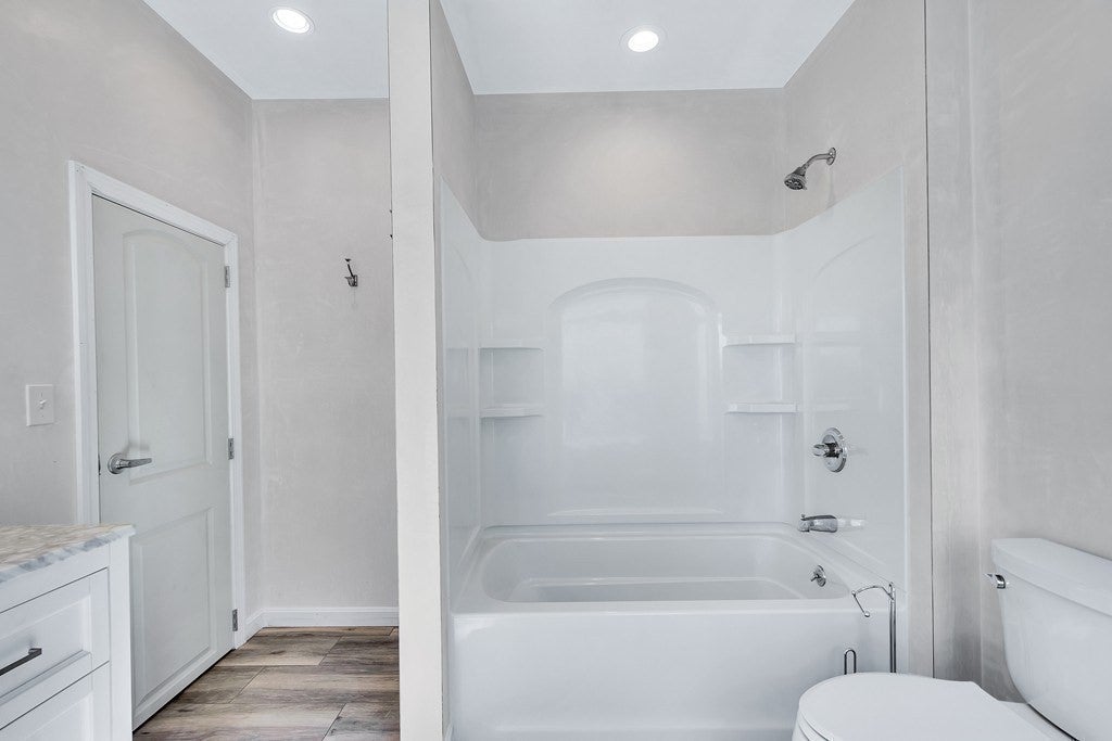 969 Chestnut Street #B, Newton, MA, 969 Chestnut Street #B, Newton, MA Photo #10