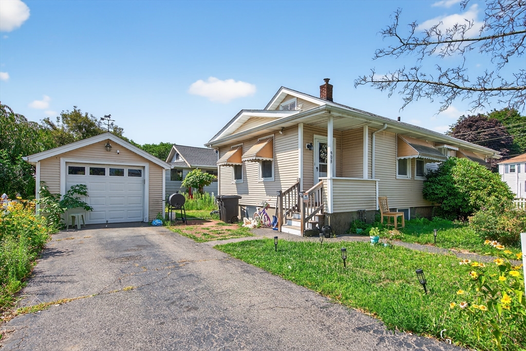 908 Southern Artery