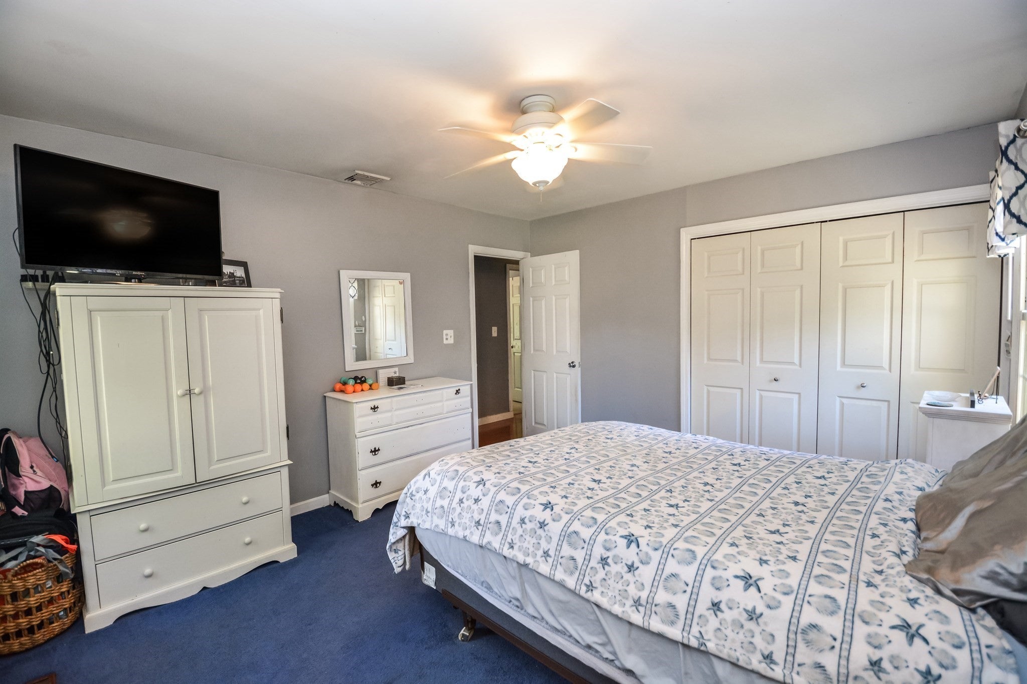 28 Hogg Memorial Dr, Whitman, MA Photo #14
